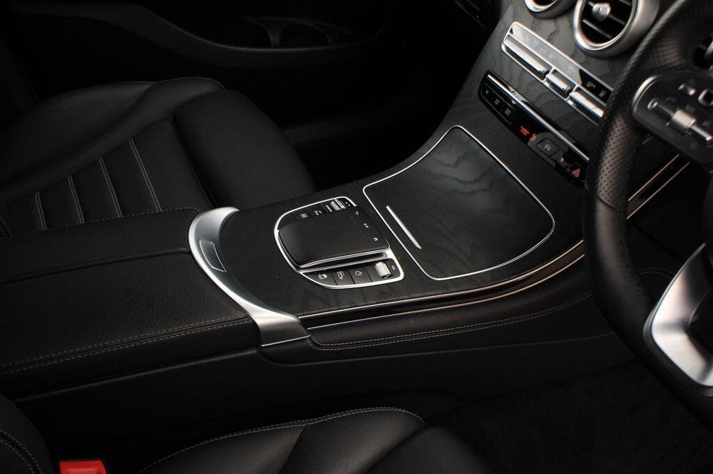 2021 Mercedes-Benz GLC